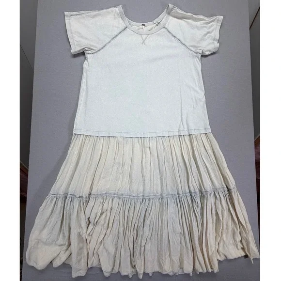Free People Tiered Midi Dress Cream Beige Raglan Sleeve Boho Size M - Picture 2 of 10